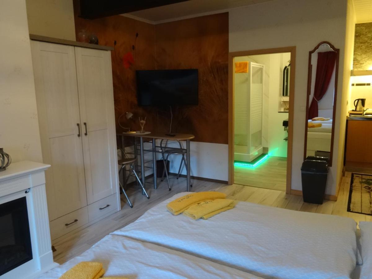 Pension & Gaestehaus Paffrath Grossbrembach Kültér fotó